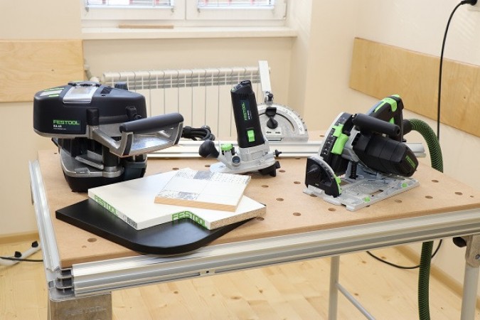 700x450-toheight-90-festool_11_2019_10