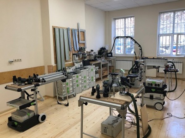 700x450-toheight-90-festool_11_2019_13